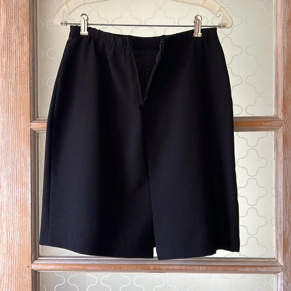 Spago jacket and skirt suit - Picture 5 of 6